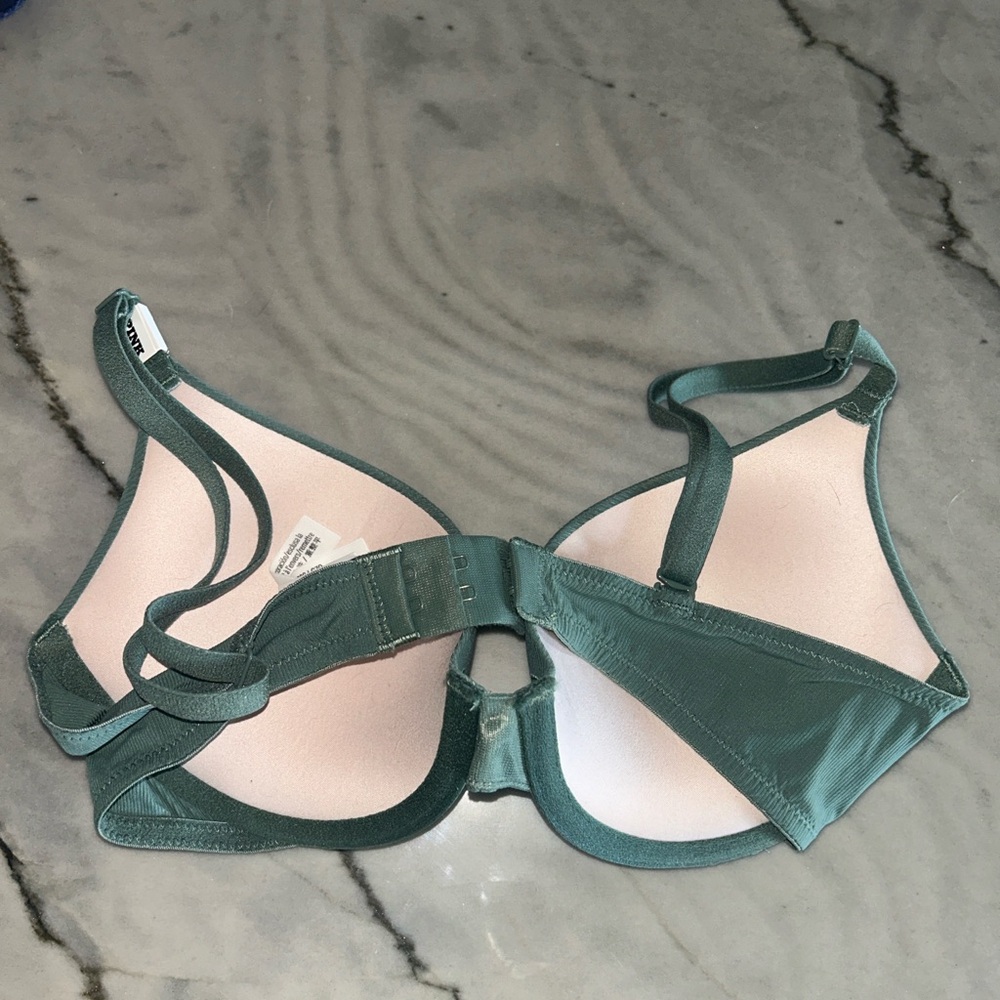 Victoria's Secret Sea Green Bra - Picture 2 of 4